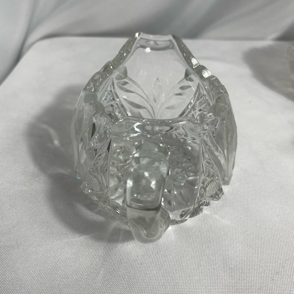Antique American Brilliant Period Cut
Crystal Glass Sugar & Creamer Set
W/Dish - Picture 8 of 14